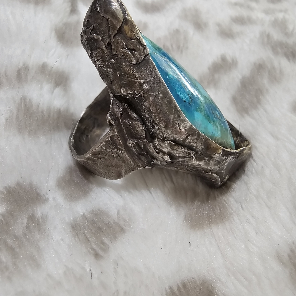 Silver Gemstone Ring - image 3